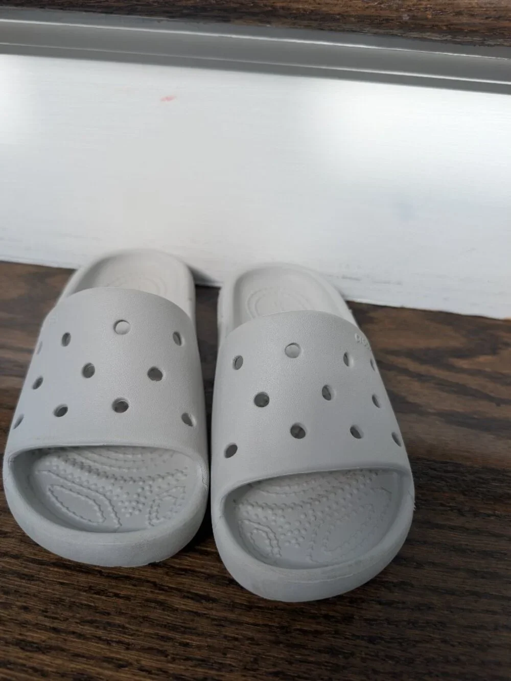 Crocs unisex-child Classic Slide V2 (Little Kid/Big Kid)